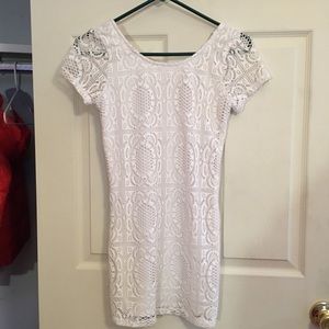 lace bodycon dress
